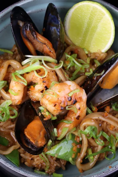 Arroz Con Camarones Aros Calamar Mejillones — Foto de Stock