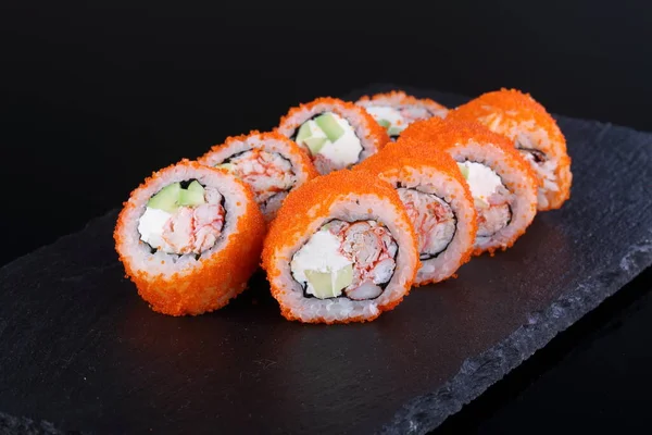 Kalifornien Rullar Med Krabba Ost Och Gurka Sushi Med Krabba — Stockfoto