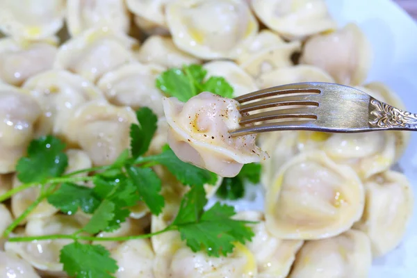 Pelmeni fixat pe un dop — Fotografie, imagine de stoc