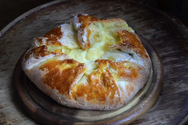 Паф-пирог с сыром — стоковое фото