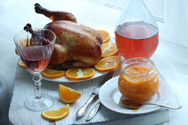 オレンジと赤ワイン ロースト チキン — ストック写真