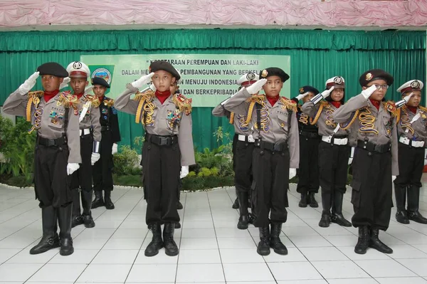 Tasikmalaya Indonezja Grudnia 2014 Mała Policja Dzieci Wieku Szkolnym Uczestniczą — Zdjęcie stockowe