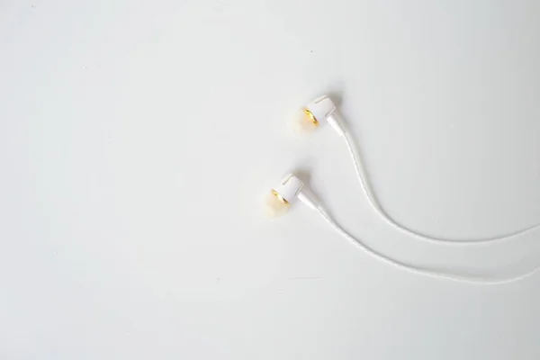 Los Auriculares Están Aislados Blanco Tecnología Audio Portátil Para Obtener — Foto de Stock