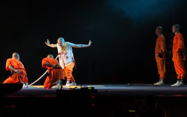 Shaolin Rahipleri Çin'in gizemli güçleri göster 