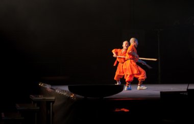 Shaolin Rahipleri Çin'in gizemli güçleri göster 