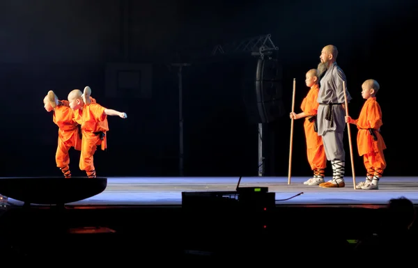 Montrer les pouvoirs mystiques des moines Shaolin de Chine — Photo