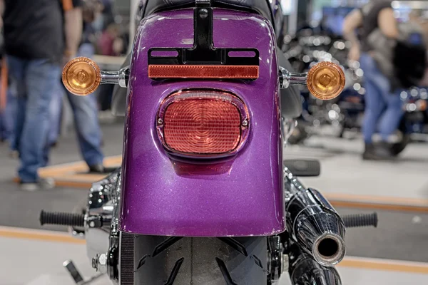 Close up van motorfiets achterlichten, overdekt foto — Stockfoto