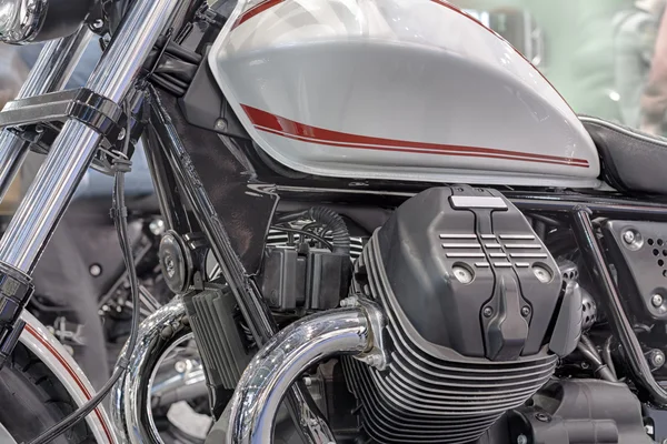 Närbild på ny motor av motorcykel — Stockfoto