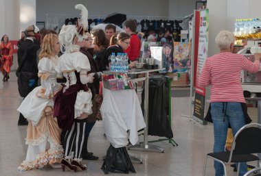 Cosplayers Animefest coffe bekliyor