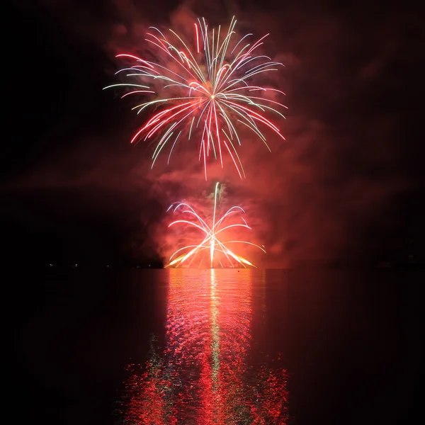 Feuerwerk - ignis brunensis in der Tschechischen Republik in brno 18.6.2014 — Stockfoto