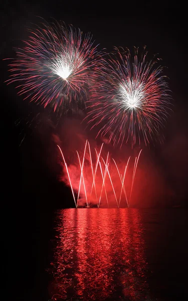 Feux d'artifice - Ignis Brunensis en République tchèque à Brno 11.6.2014 — Photo