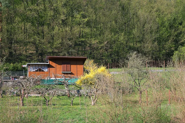 Chalet de campagne bois — Photo