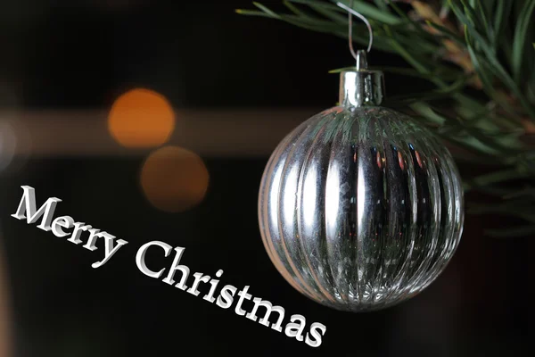 Noel biblo metinle Merry Noel ağacı üzerinde — Stok fotoğraf