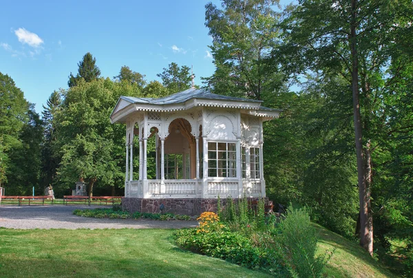 Laube im Kurpark — Stockfoto