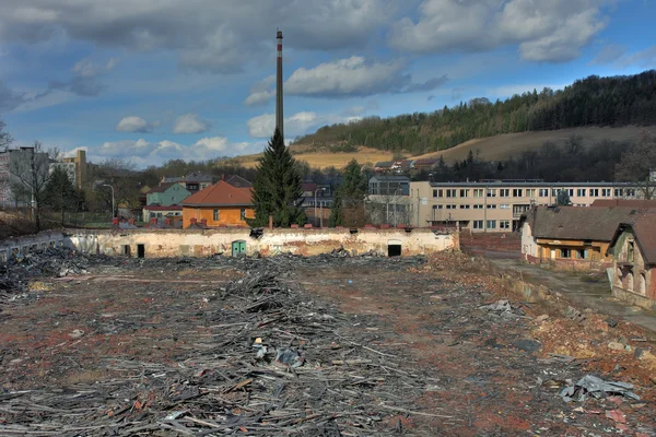 Фото з знесення текстильної фабрики — стокове фото