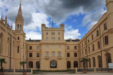 Avrupa'da Çek Cumhuriyeti'nde kale Lednice