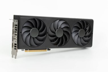 Masaüstü bilgisayarı, bir HDMI portu ve üç Displayport için yaratıcılar ve oyuncular için 2,5 slot grafik kartı