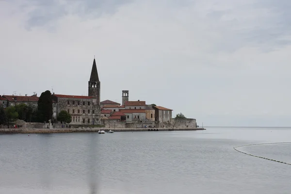 Vista de la ciudad costera de Porec en Croacia —  Fotos de Stock