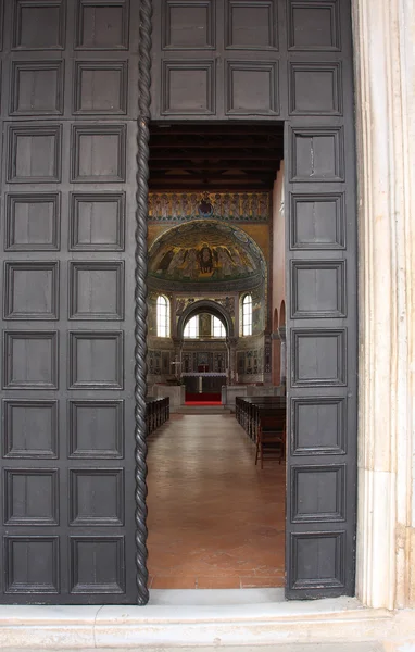 Entrance door of ancient Euphrasian Basilica in Porec — Stock Photo, Image