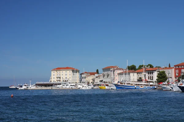 Tourist harbor in Porec  in Croatia in the summer day. — Stock Photo, Image