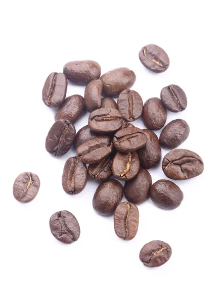 Granos de café sobre blanco — Foto de Stock