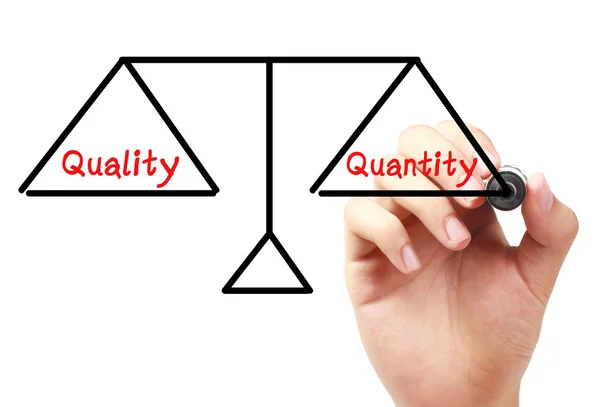 Equilíbrio de qualidade e quantidade — Fotografia de Stock