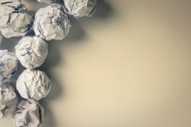 Boş geçmiş kağıt topları