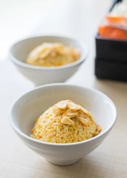 Nasi goreng dengan bawang putih — Stok Foto