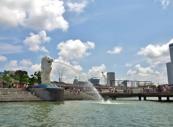 Estatua de Merlion en Singapur . —  Fotos de Stock