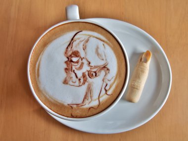 Kahve Cadılar Bayramı, bir kafatası hayalet Latte sanat