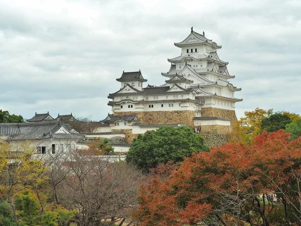 Himeji Kalesi Himeji, Japonya'da bulunan Sonbahar sezonu.