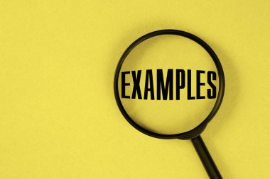 EXAMPLE kelimesi sarı arkaplanda bir büyüteç üzerine yazılmıştır..