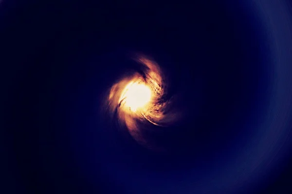 トンネルの端の光は — ストック写真