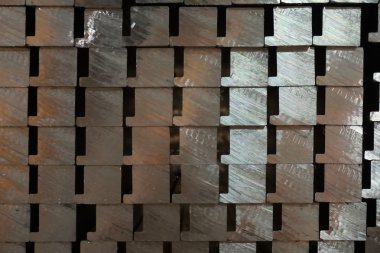 döküm alüminyum yığını