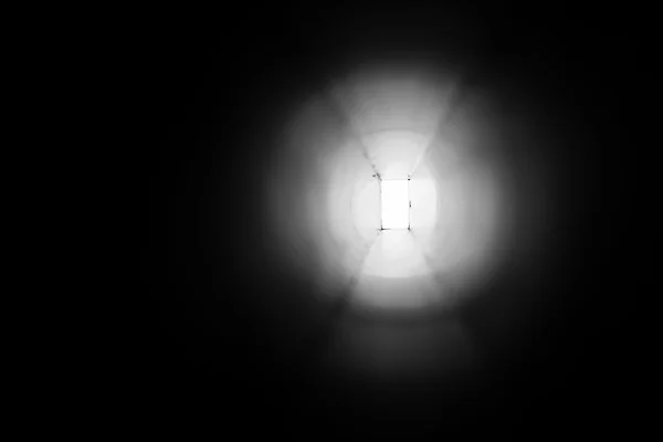 Luce alla fine del tunnel — Foto Stock