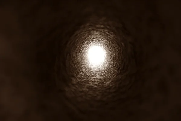 Luce alla fine del tunnel — Foto Stock