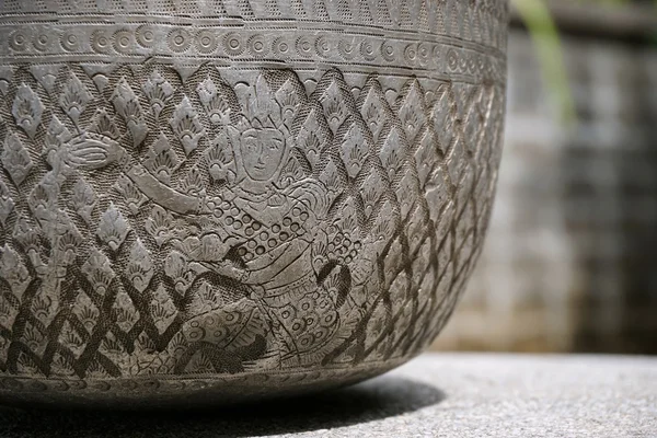 Old Silver bowl with Thai folk dancer sculpture 3 — Stock Photo, Image