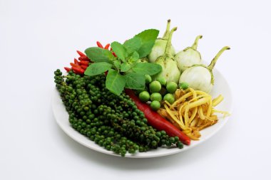 Kızarmış ingredian Tay baharatlı köri 2