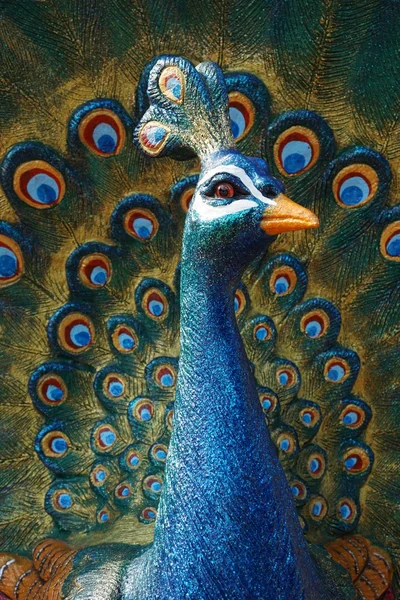 Peacock statue — Stock Photo, Image