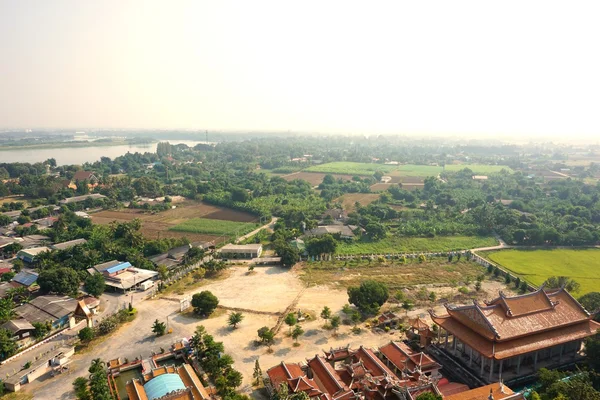 Kwai Fluss mit nicht-städtischer Sicht — Stockfoto