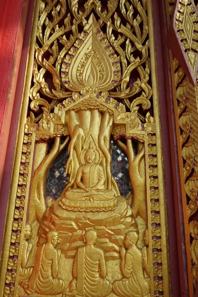 Escultura em madeira Thai Buddha história arte — Fotografia de Stock