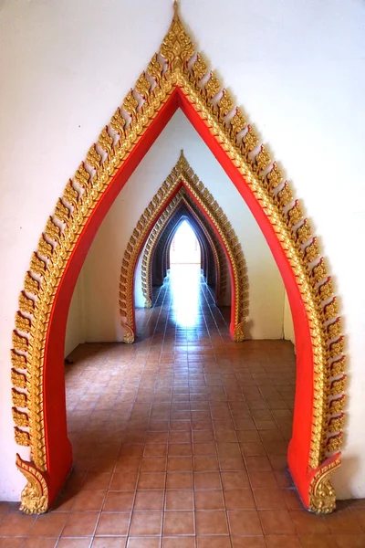 Thai fine art steps of gate entrance — Stock Photo, Image