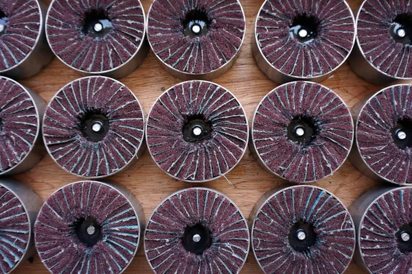 Araçlar parlatma sıraya girin