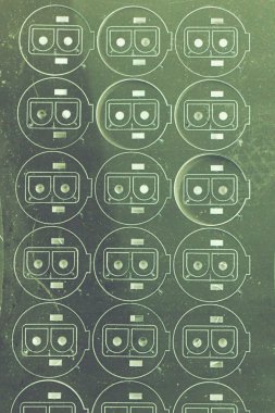 robot yüz lazer kesim benziyor