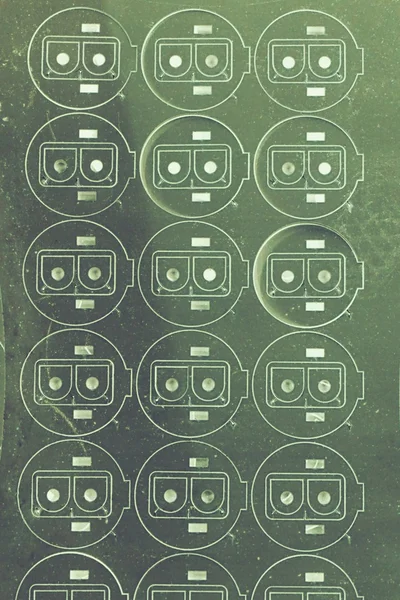 Corte a laser olhar como rosto robô — Fotografia de Stock