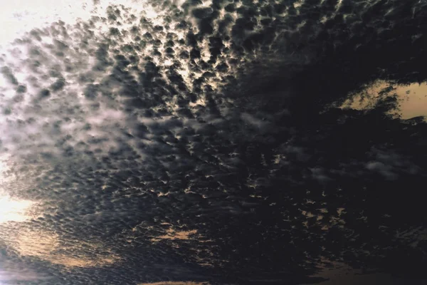 Resumo da paisagem nublada — Fotografia de Stock