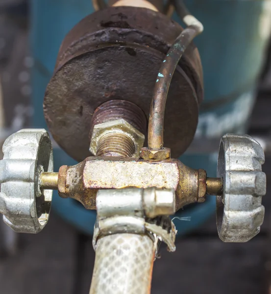 Old gas stove valve — Stock Photo, Image