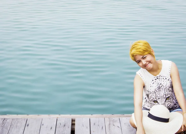 Women with short hair — Stock Photo, Image