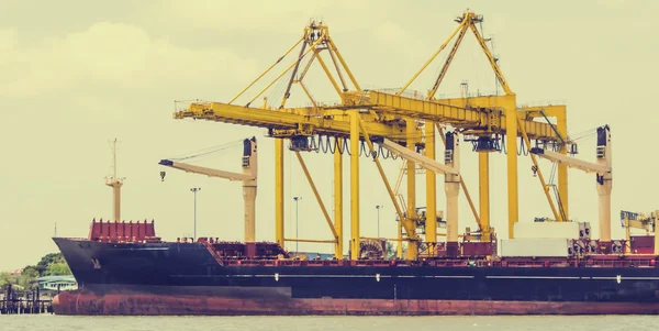 Containerschip lading vracht — Stockfoto