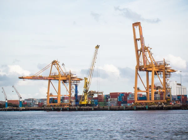 Puerto del buque contenedor — Foto de Stock